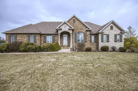 120 N Bessie Dr, Ozark, MO 65721 photo 1