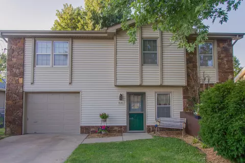 835 W Downing St, Springfield, MO 65807 photo 1