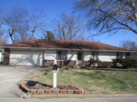 3536 S Nettleton Ave, Springfield, MO 65807 photo 1