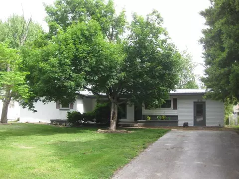 1051 E Morningside St, Springfield, MO 65807 photo 1