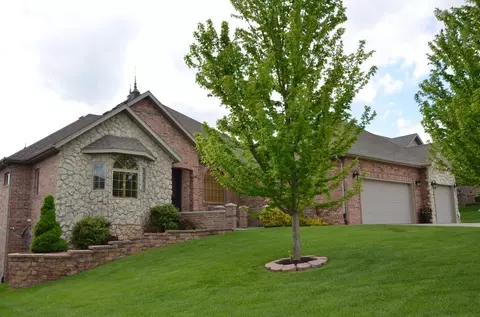 5905 S Nettleton Ave, Springfield, MO 65810 photo 1