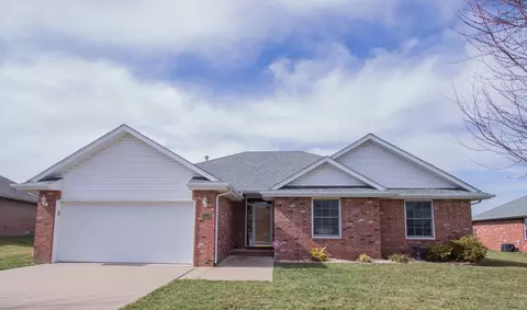 3725 S Suburban Ave, Springfield, MO 65807 photo 1