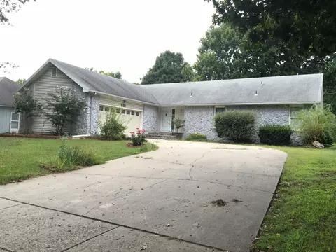3435 S Rogers Ave, Springfield, MO 65804 photo 1