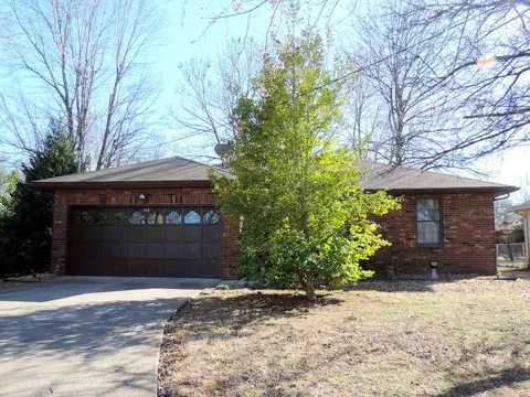 518 E Ottowa Ct, Springfield, MO 65807 photo 1