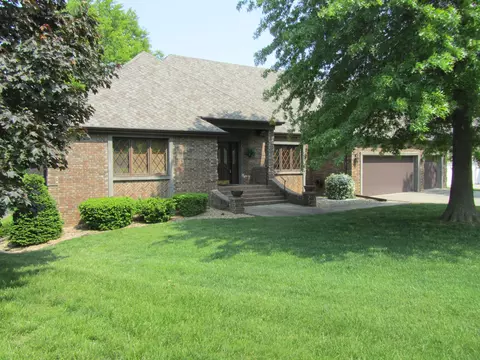 795 W Kingsway Dr, Springfield, MO 65810 photo 1