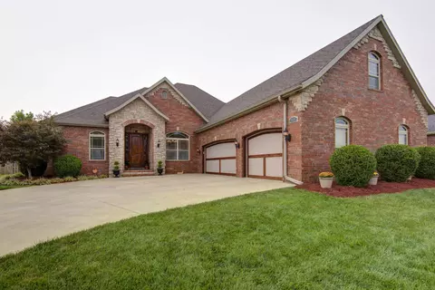 962 E Grace St, Republic, MO 65738 photo 1