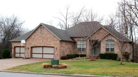 716 Brook Forest Rd, Nixa, MO 65714 photo 1