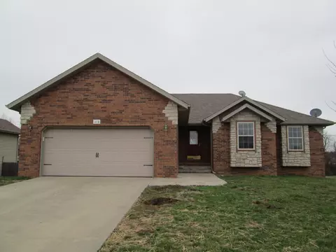 513 E Logan St, Willard, MO 65781 photo 1
