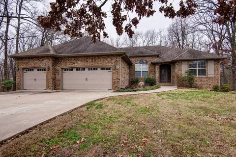 2030 Olde Gate Rd, Nixa, MO 65714 photo 1