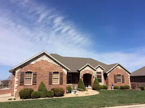 4704 Park Haven Rd, Nixa, MO 65714 photo 1