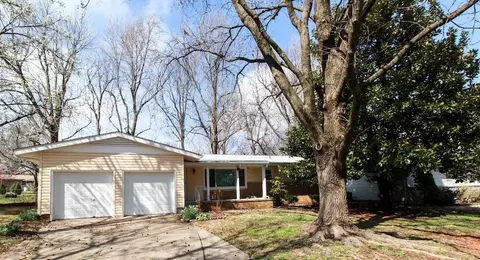 1903 S Newton Ave, Springfield, MO 65807 photo 1