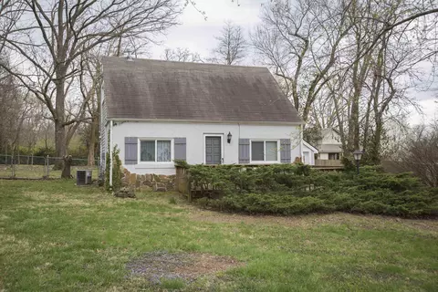 3114 E Beaumont St, Springfield, MO 65804 photo 1