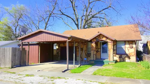 413 S Forest Ave, Springfield, MO 65806 photo 1