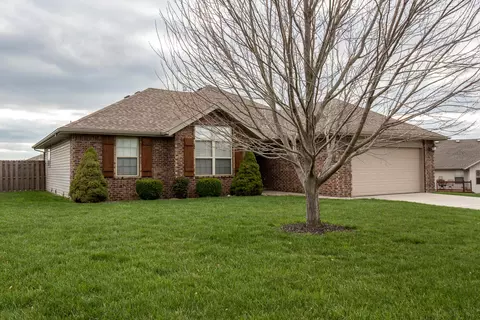 647 N Spout Spring St, Nixa, MO 65714 photo 1