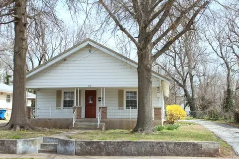 830 S Missouri Ave, Springfield, MO 65806 photo 1