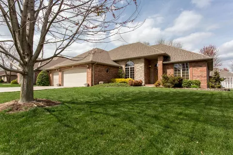 3825 W Sexton St, Battlefield, MO 65619 photo 1