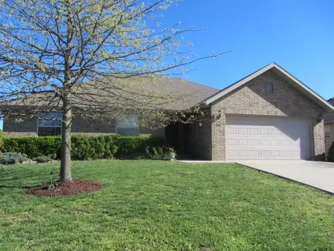 985 Crestwick St, Nixa, MO 65714 photo 1
