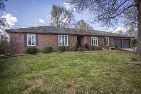 2651 S Belview Ave, Springfield, MO 65804 photo 1