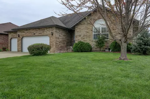 3738 W Greenleaf St, Springfield, MO 65807 photo 1