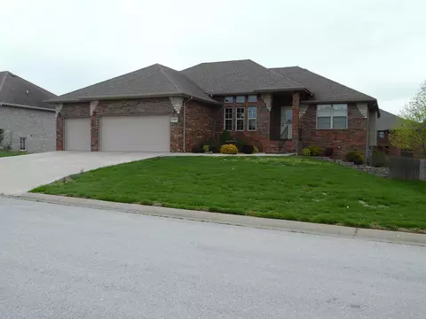 1005 N 19th Ave, Ozark, MO 65721 photo 1