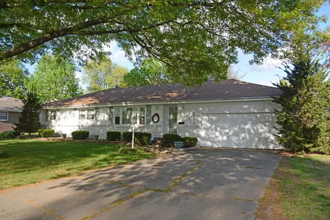 4128 S Broadway Ave, Springfield, MO 65807 photo 1