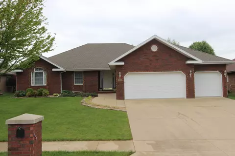 3598 W Winchester Rd, Springfield, MO 65807 photo 1