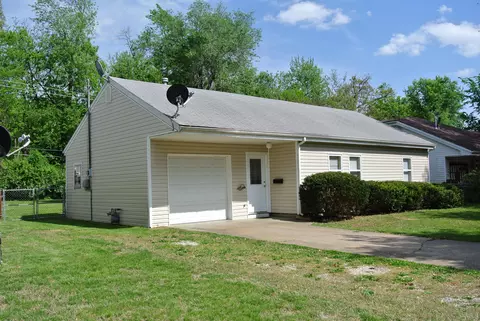 1316 S Willow Ln, Springfield, MO 65804 photo 1