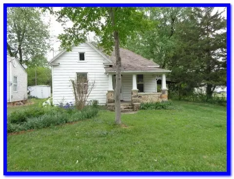 2312 N Kellett Ave, Springfield, MO 65803 photo 1