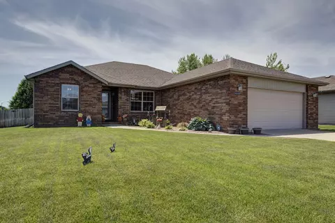 4320 W Colby St, Springfield, MO 65802 photo 1