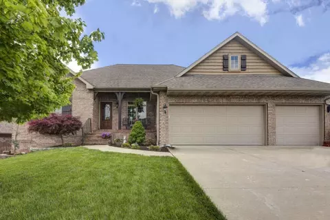 4478 E Cromwell St, Springfield, MO 65802 photo 1