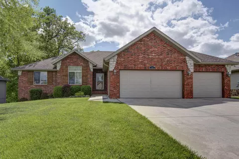 714 Brook Forest Rd, Nixa, MO 65714 photo 1