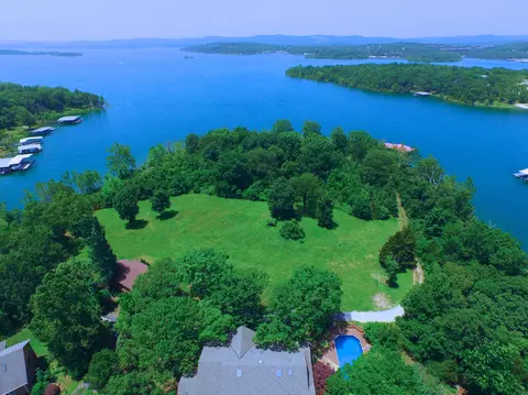 279 Patterson Ave, Branson, MO 65616 photo 1