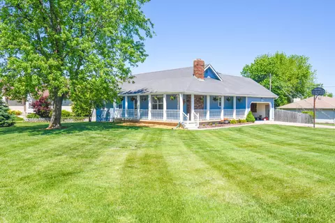 2899 W Westview St, Springfield, MO 65807 photo 1