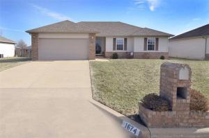 1674 S Waco Ave, Springfield, MO 65802 photo 1