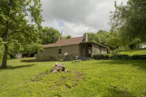 3363 W Lombard St, Springfield, MO 65802 photo 1