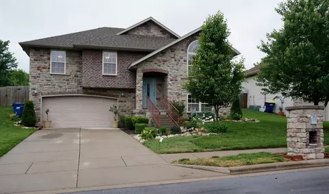 5749 S Fairview Ave, Springfield, MO 65810 photo 1