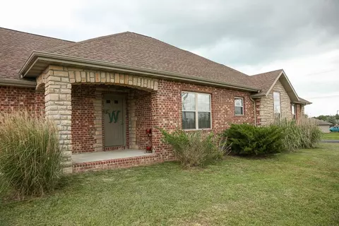 3094 E Jamestown Ct, Republic, MO 65738 photo 1
