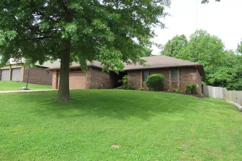 3517 N Marwin Ave, Springfield, MO 65803 photo 1