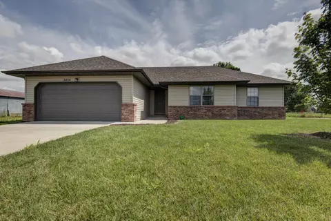 2404 E Mission St, Republic, MO 65738 photo 1
