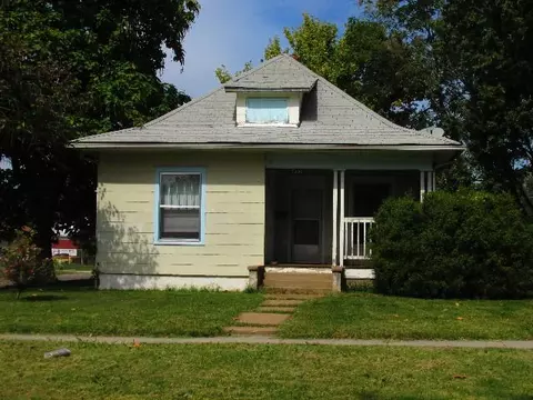 1331 W Florida St, Springfield, MO 65803 photo 1