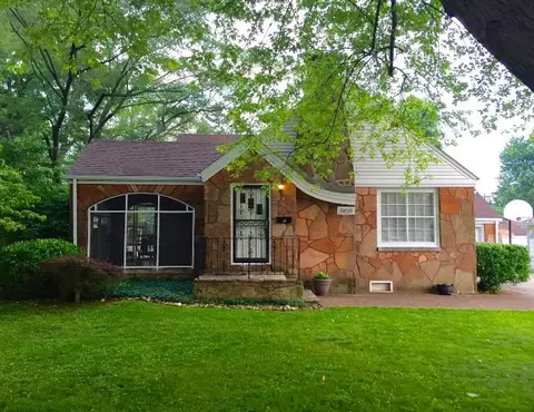 1909 S Ferguson Ave, Springfield, MO 65807 photo 1