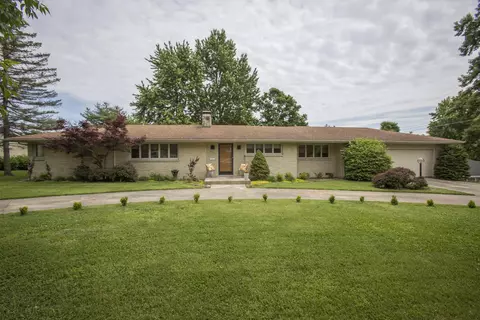 2820 E Glenwood St, Springfield, MO 65804 photo 1