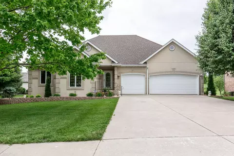 1450 N Fenchurch Ln, Springfield, MO 65802 photo 1