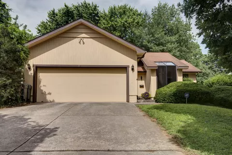 3255 S Valley View Ave, Springfield, MO 65804 photo 1