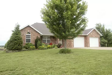 461 Adam Ave, Sparta, MO 65753 photo 1