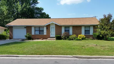 307 E Scott Wayne Dr, Nixa, MO 65714 photo 1