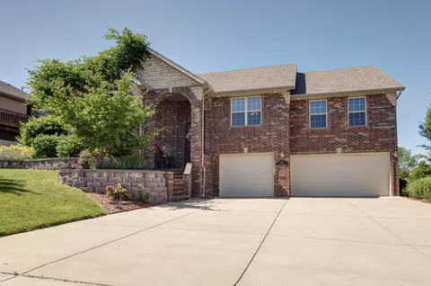 2407 W Crestwood, Ozark, MO 65721 photo 1