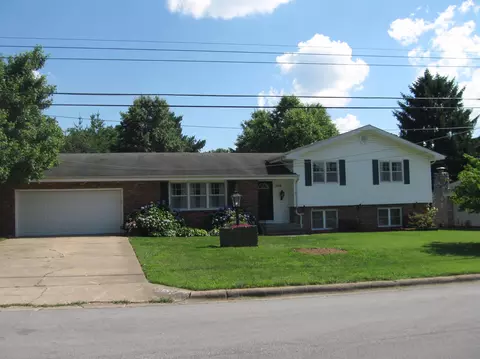 1124 E Darby Pl, Springfield, MO 65810 photo 1