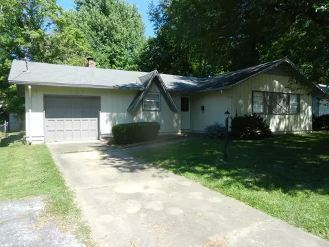 1320 S Belcrest Ave, Springfield, MO 65804 photo 1