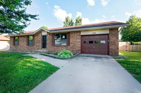 1006 E Parkview St, Ozark, MO 65721 photo 1